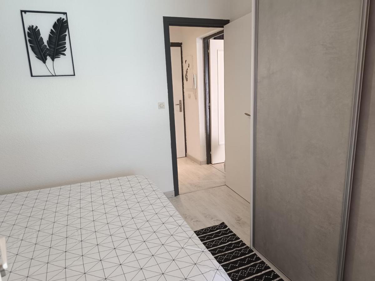 Appartement A 50 Metres De La Plage Fréjus المظهر الخارجي الصورة